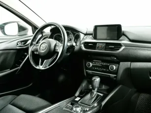 Mazda  10
