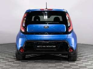 Kia  4