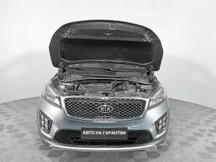 Kia  6