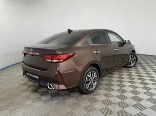 Kia  3
