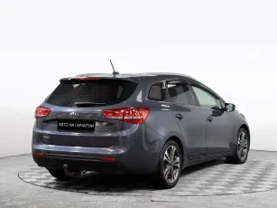 Kia  3