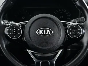 Kia  12