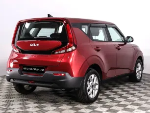 Kia  5