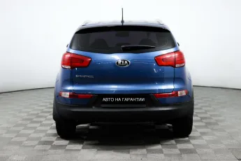 Kia  6