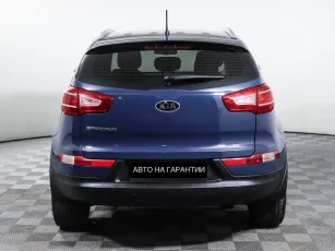 Kia  4