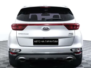 Kia  6