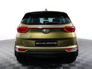 Kia  6