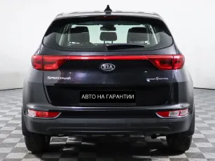 Kia  4