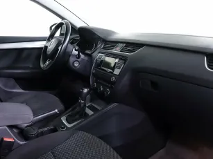 Skoda  8