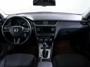 Skoda  9