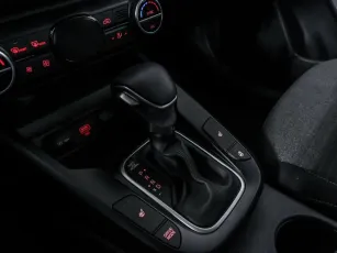 Kia  12