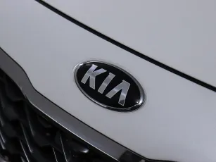 Kia  11