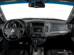 Mitsubishi  7