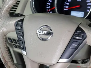Nissan  10