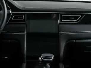 JAC  10