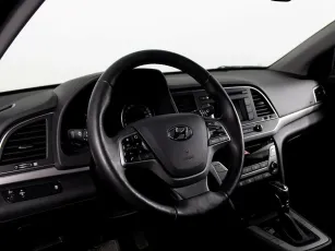 Hyundai  9