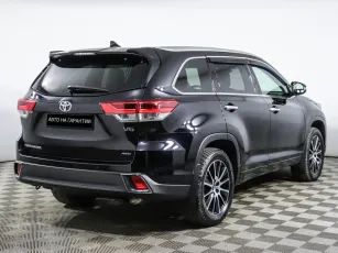 Toyota  3