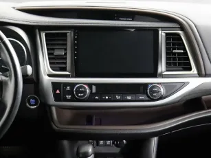Toyota  9
