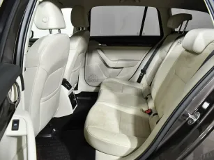 Skoda  17