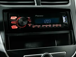 Hyundai  11