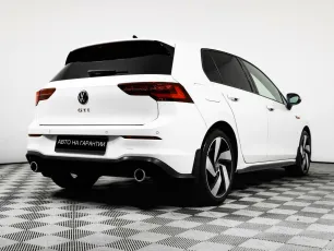 Volkswagen  3