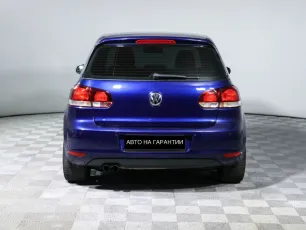 Volkswagen  4