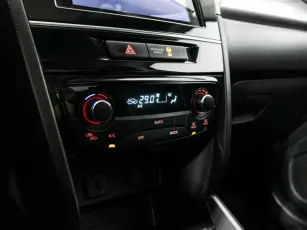 Suzuki  12