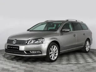 Volkswagen Passat,  B7
