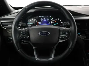 Ford  12