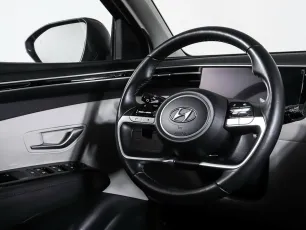 Hyundai  13