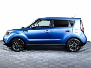 Kia  3